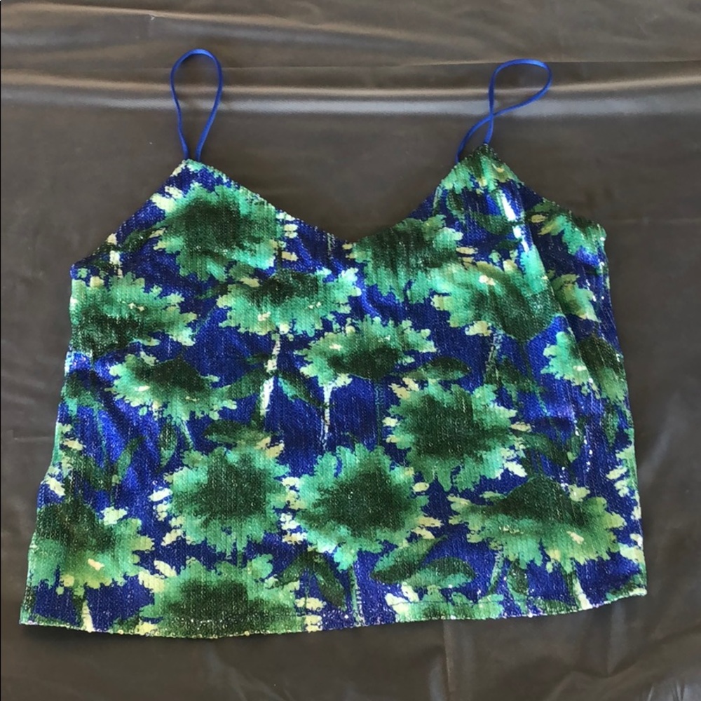 Crop top tank top
